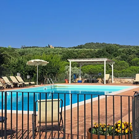 With Swimming Pool, Fenced, 10 Bed Places Toscana Wi-fi *