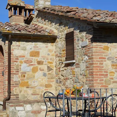 With Swimming Pool, Fenced, 10 Bed Places Toscana Wi-fi *
